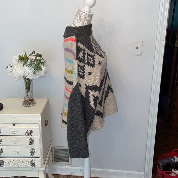 Free People oversized boho shrug sweater - Picture 3 of 9